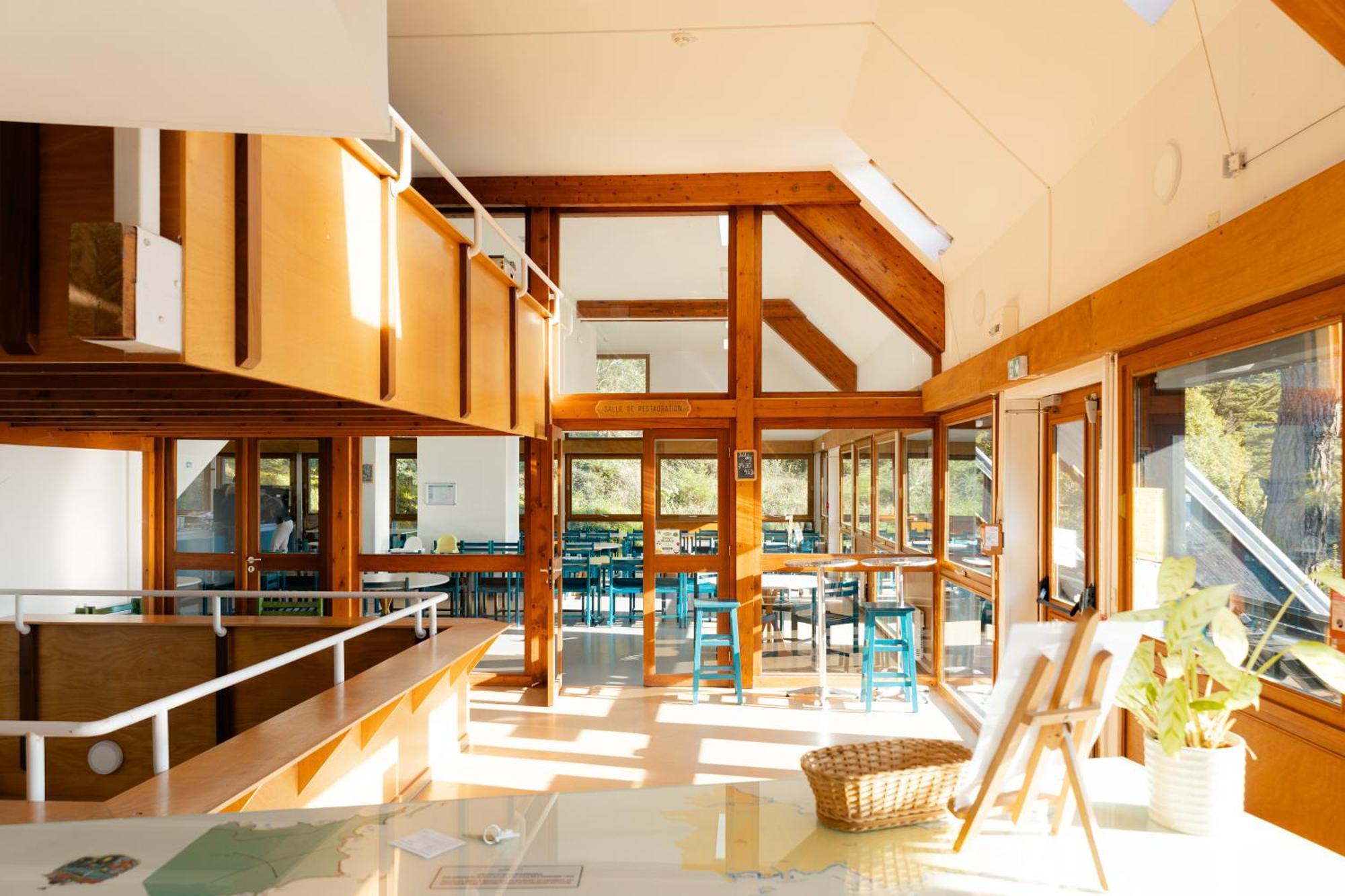 Auberge De Jeunesse Hi カンカル エクステリア 写真